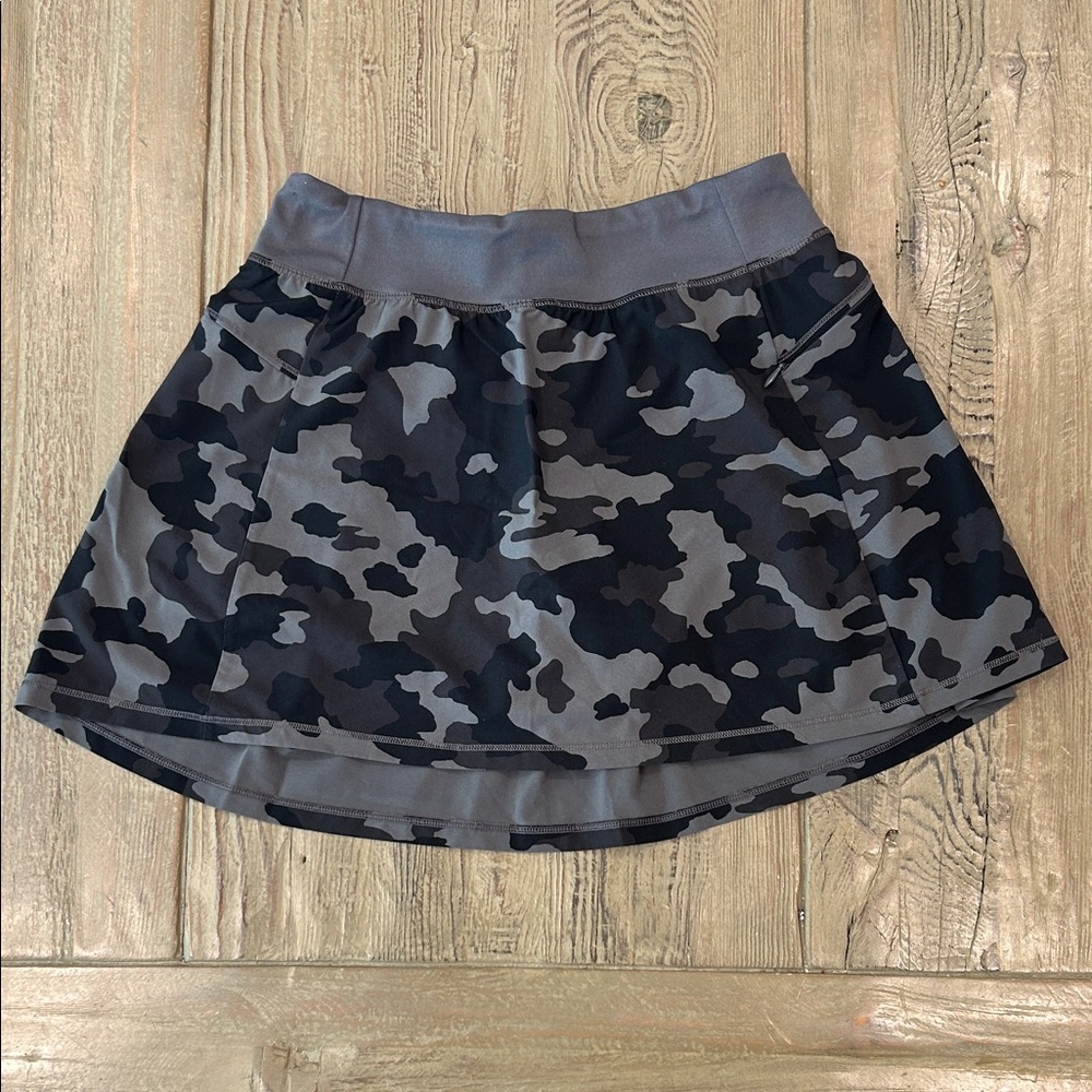 All in Motion Camouflage Black and Gray Girls Athletic Skirt